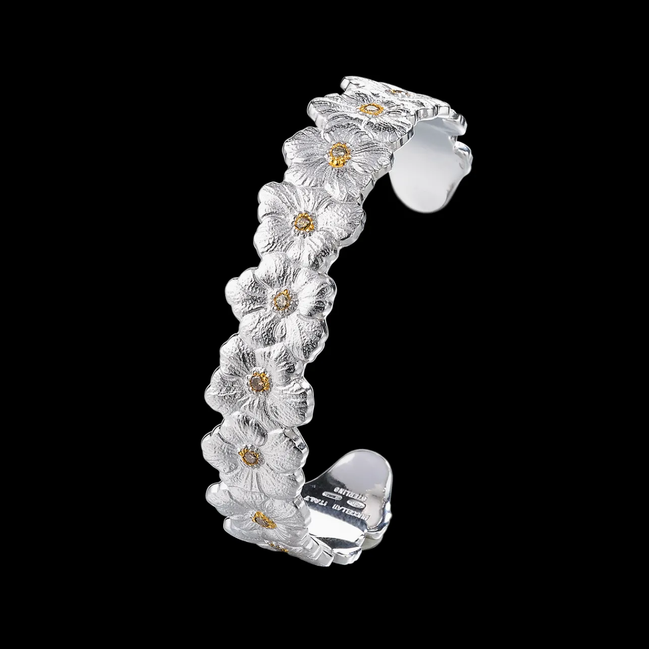 Buccellati BLOSSOMS GOLD-PLATED SILVER AND VERMEIL CUFF BRACELET WITH DIAMONDS