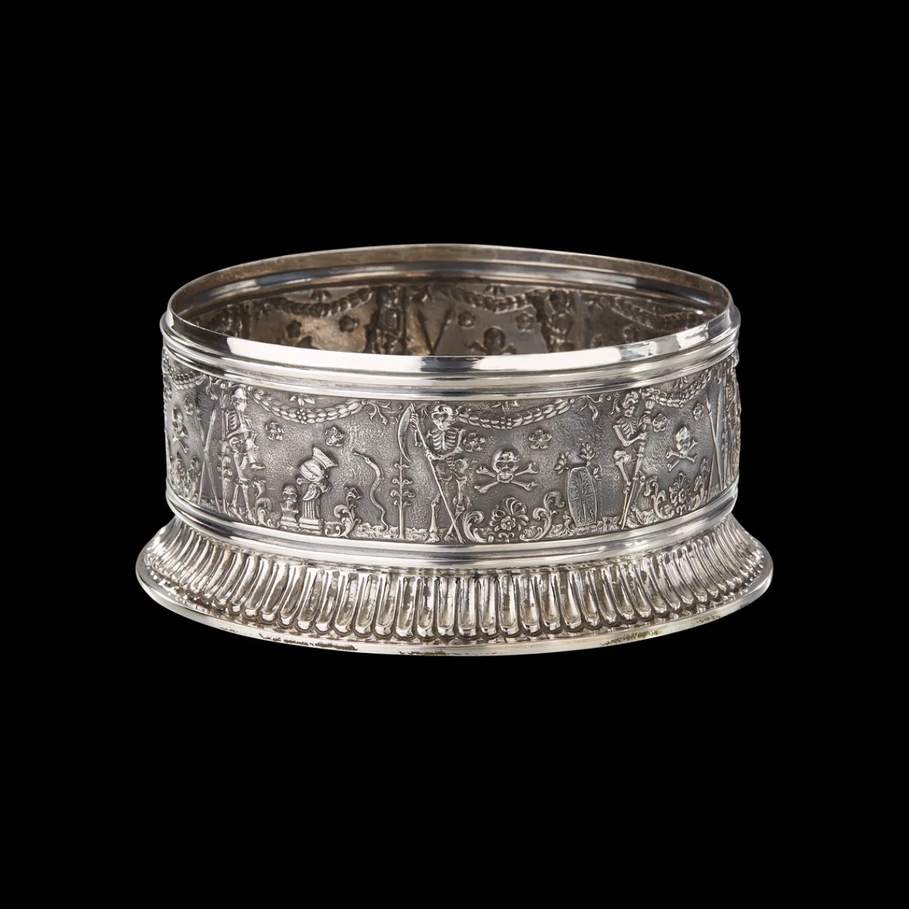 Buccellati BOSCOREALE DANZA MACABRA COASTER