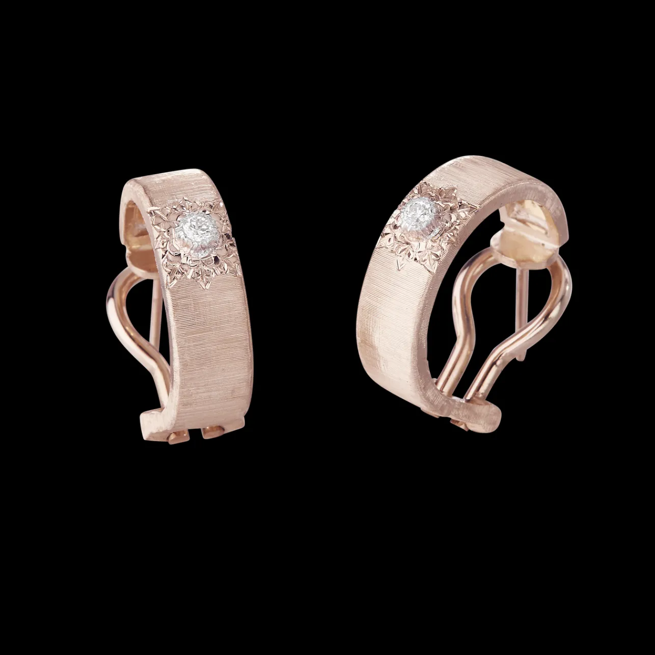 Buccellati MACRI CLASSICA PINK AND WHITE GOLD WAVY SURFACE EARRINGS WITH DIAMONDS