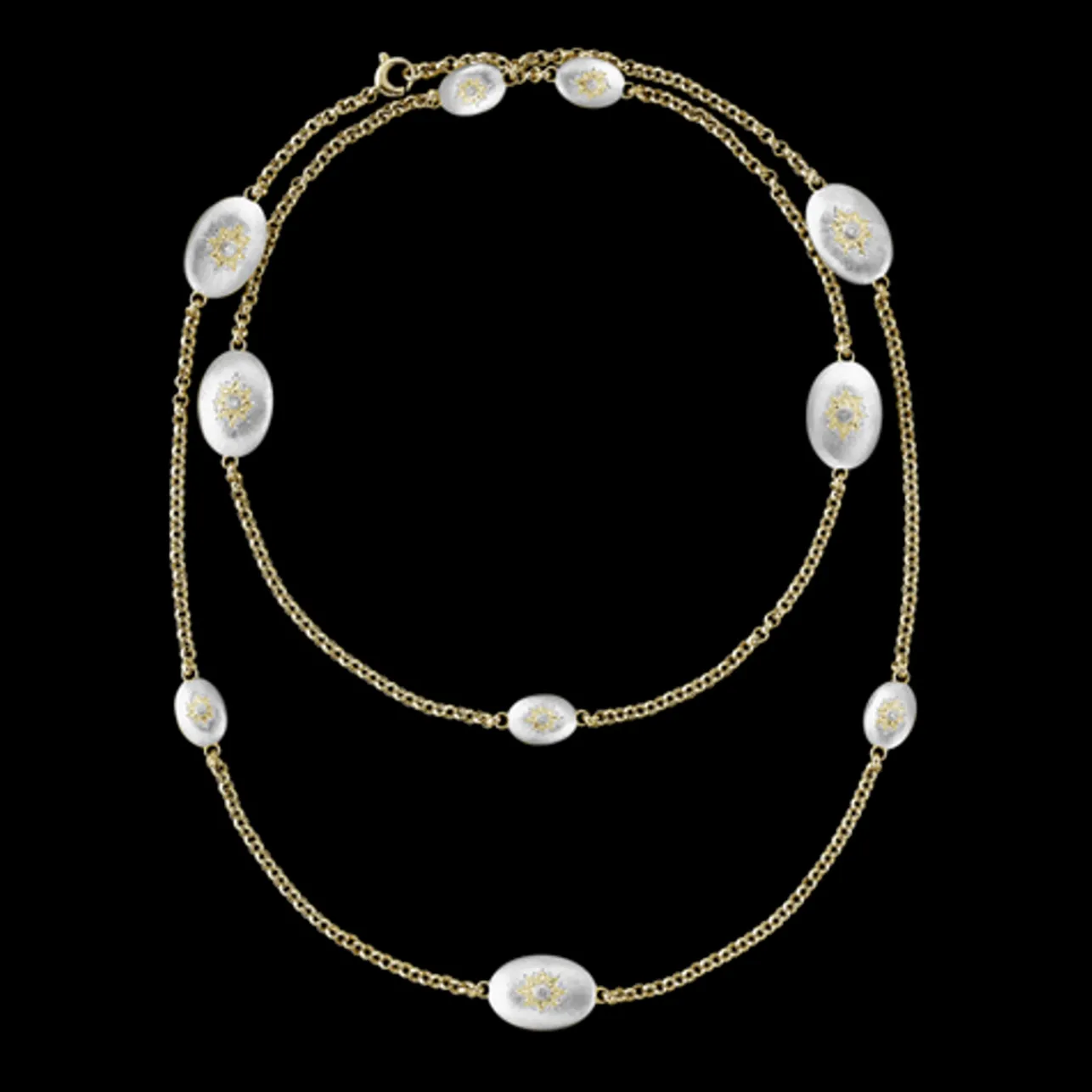 Buccellati MACRI CLASSICA WHITE AND YELLOW GOLD RIGATO NECKLACE WITH DIAMONDS