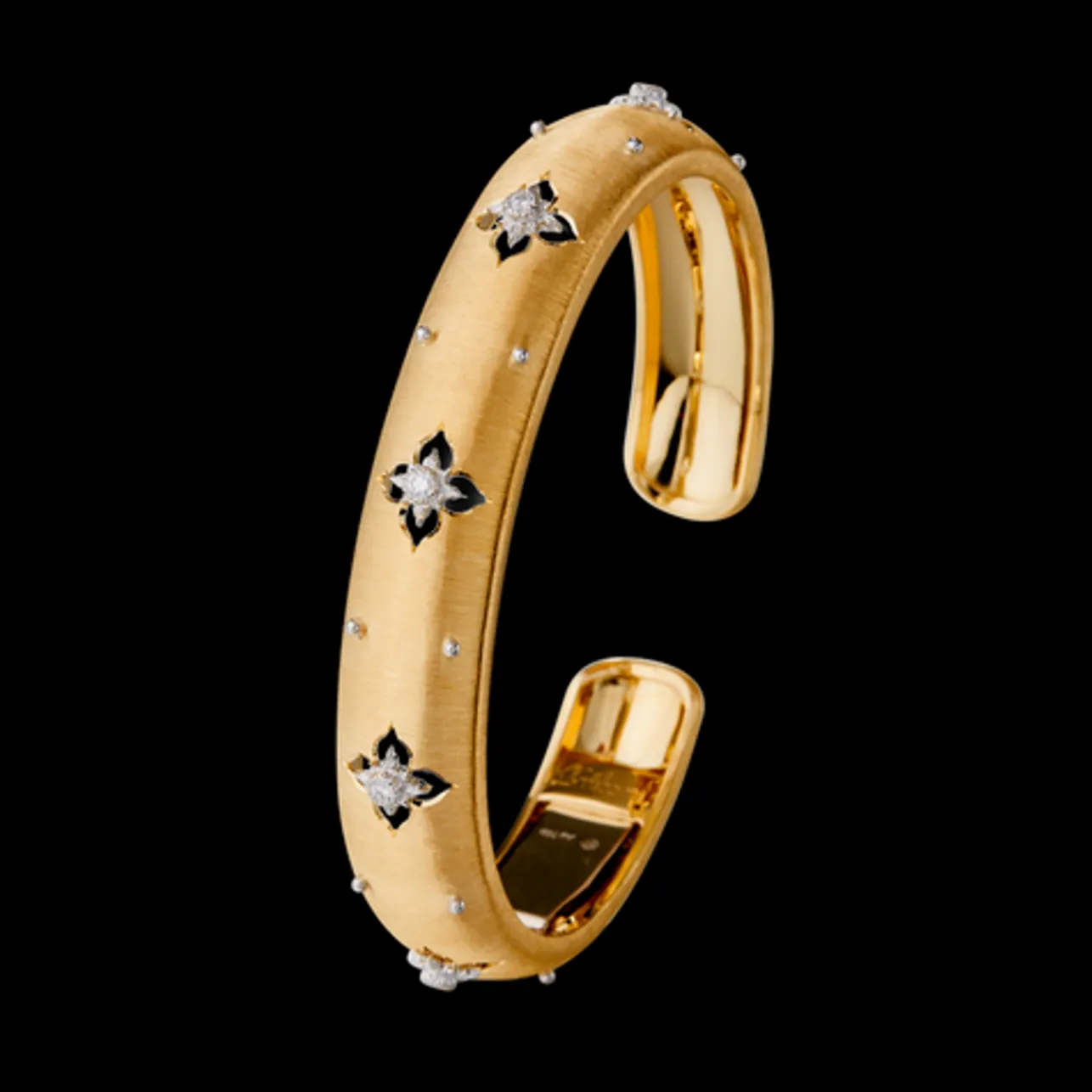 Buccellati MACRI GIGLIO YELLOW AND WHITE RIGATO GOLD BRACELET WITH DIAMONDS
