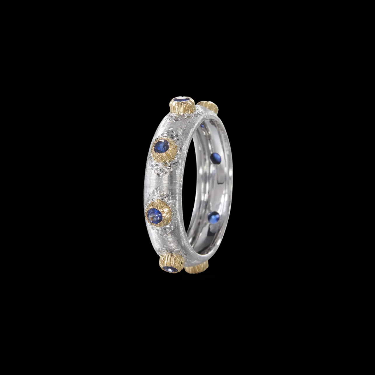 Buccellati MACRI POSITANO ETERNELLE IN WHITE AND YELLOW GOLD WITH SAPPHIRES