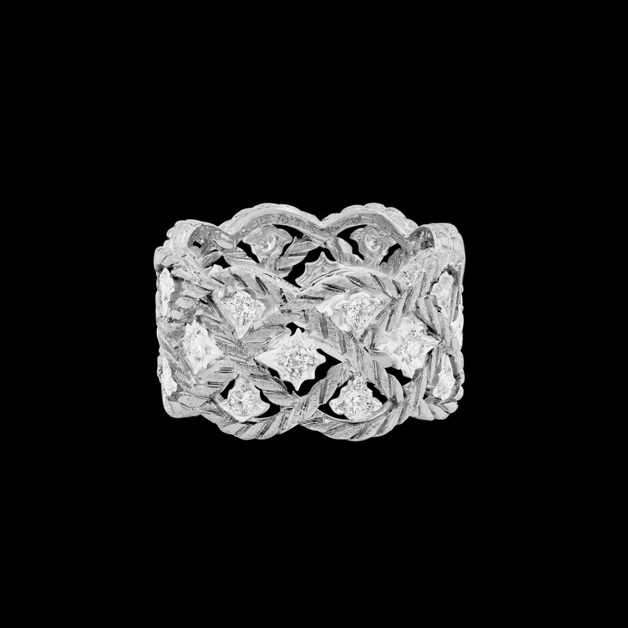 Buccellati ÉTOILÉE WHITE GOLD ETERNELLE RING WITH DIAMONDS