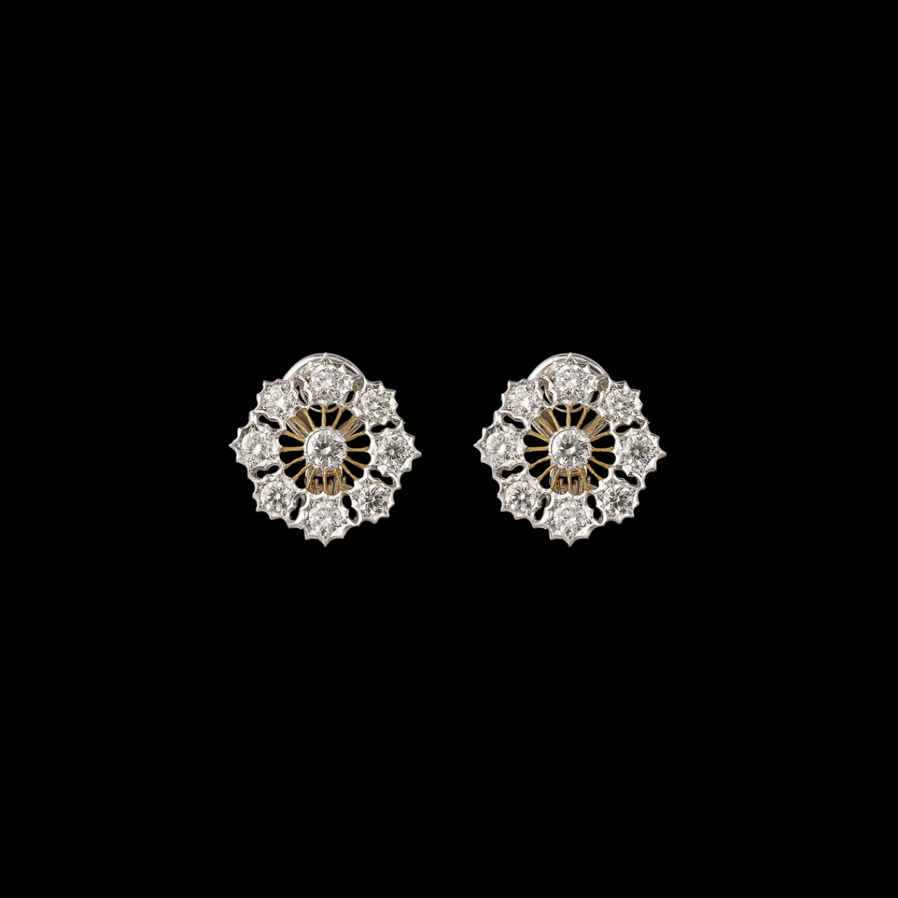 Buccellati TULLE WHITE AND YELLOW GOLD RAGGIERA EARRINGS WITH DIAMONDS